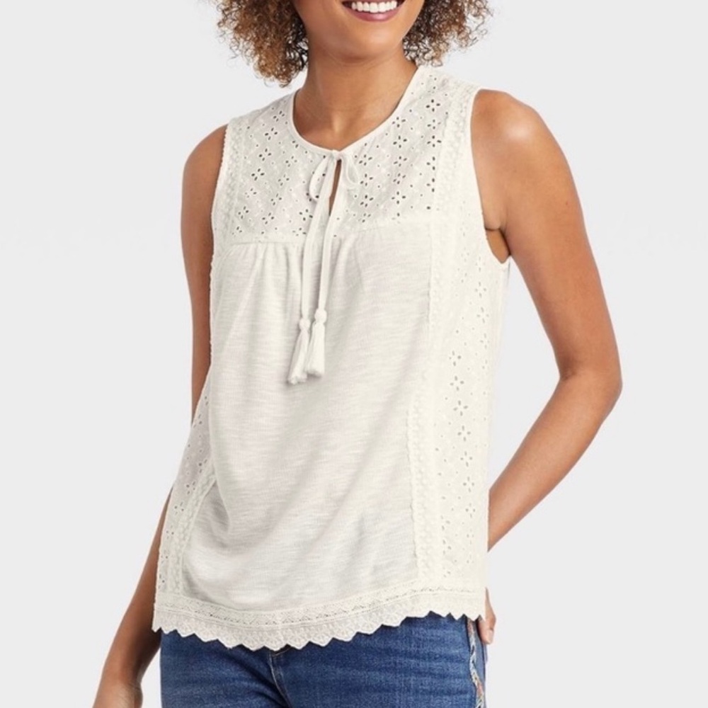 Knox Rose | Target Eyelet Lace Rib Knit White Tank Top NWT‎